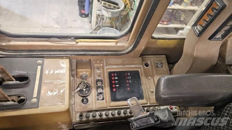 CAT 936F Utovarivači na točkove