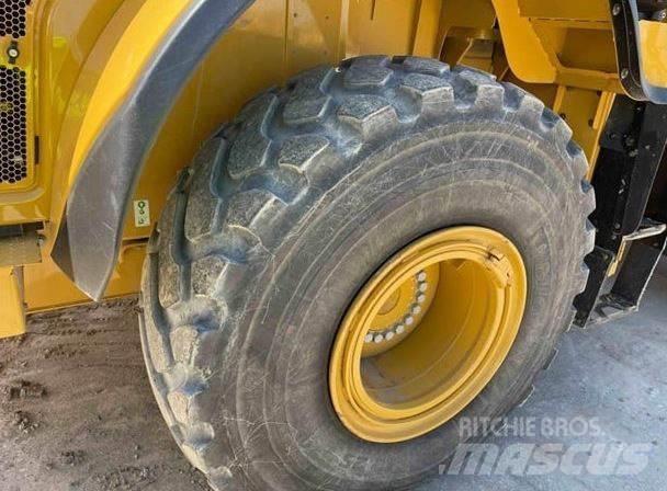 CAT 950M Utovarivači na točkove
