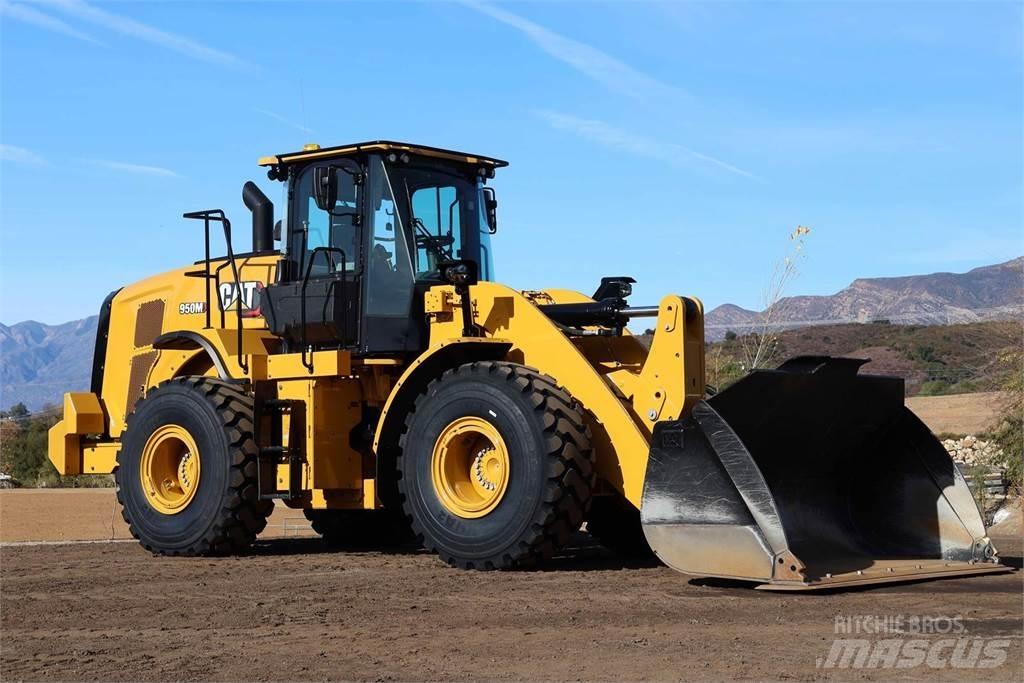 CAT 950M Utovarivači na točkove