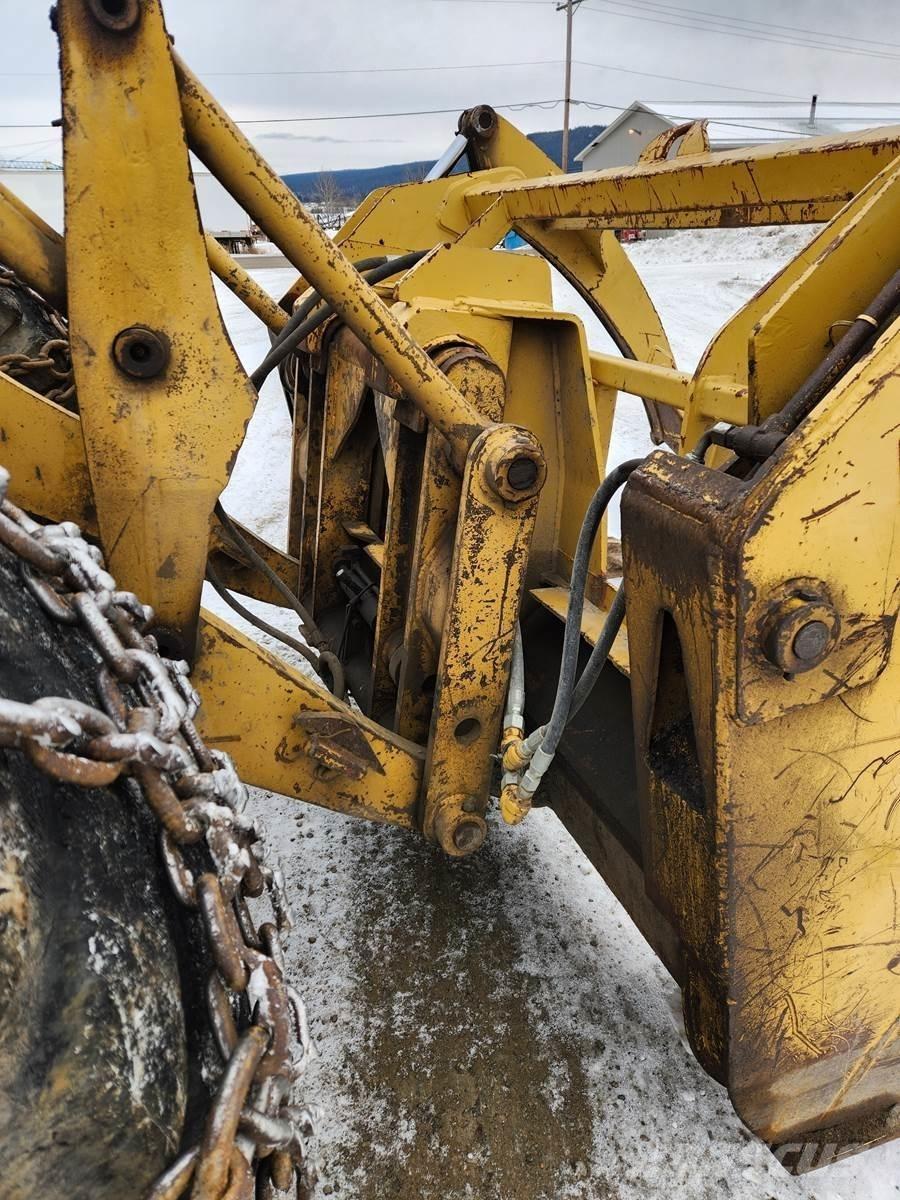 CAT 966C Utovarivači na točkove