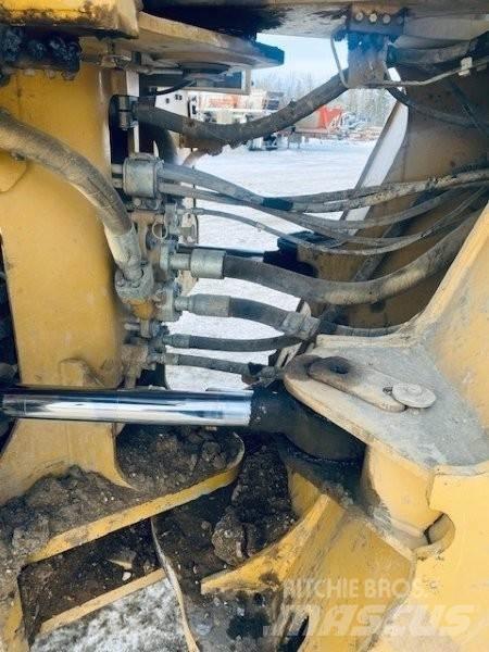CAT 980M Utovarivači na točkove