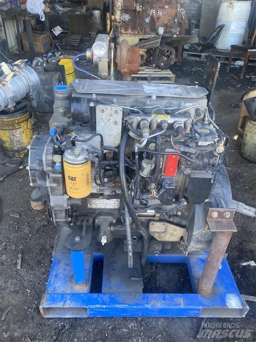 CAT C4.4 Kargo motori