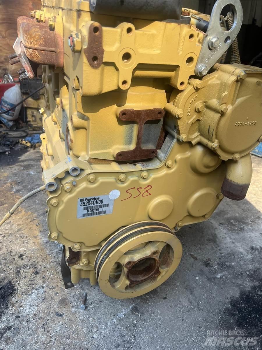 CAT C4.4 Kargo motori