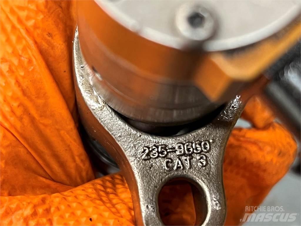 CAT C7 Ostale kargo komponente