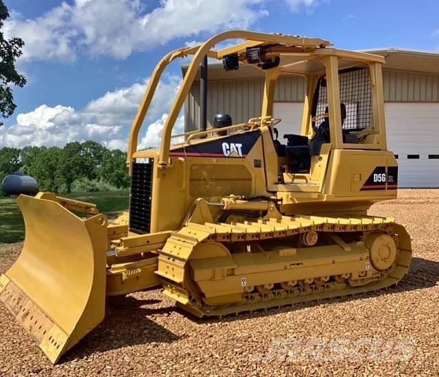 CAT D5G XL Buldožeri guseničari