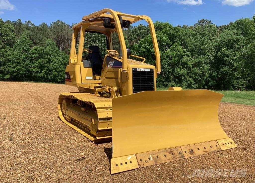 CAT D5G XL Buldožeri guseničari