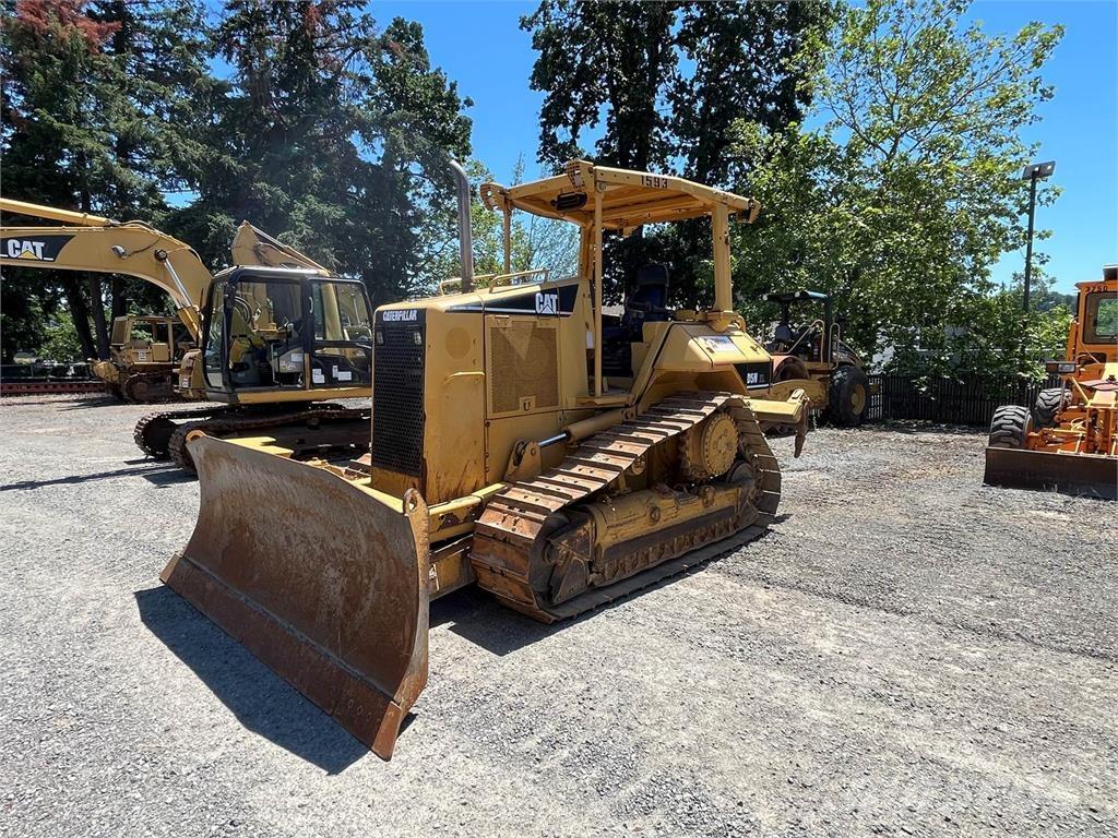 CAT D5N Buldožeri guseničari