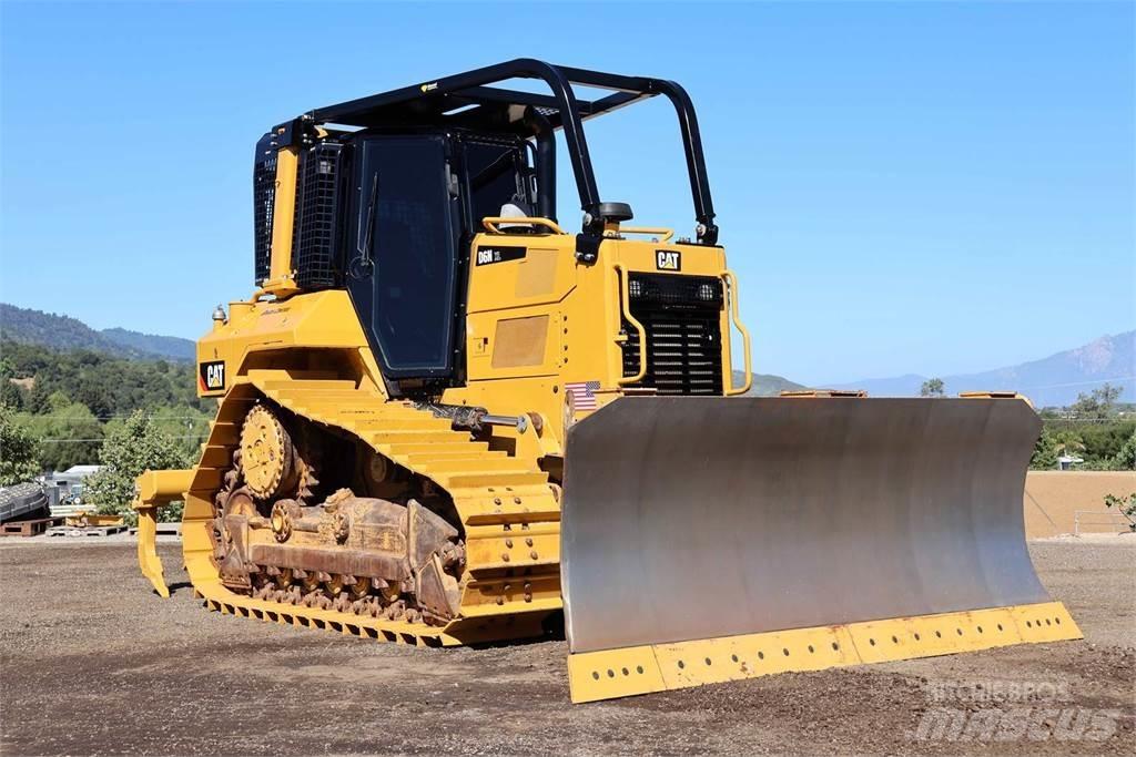 CAT D6N XL Buldožeri guseničari