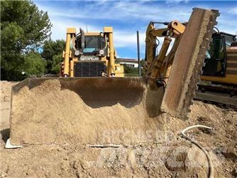 CAT D6T Buldožeri guseničari