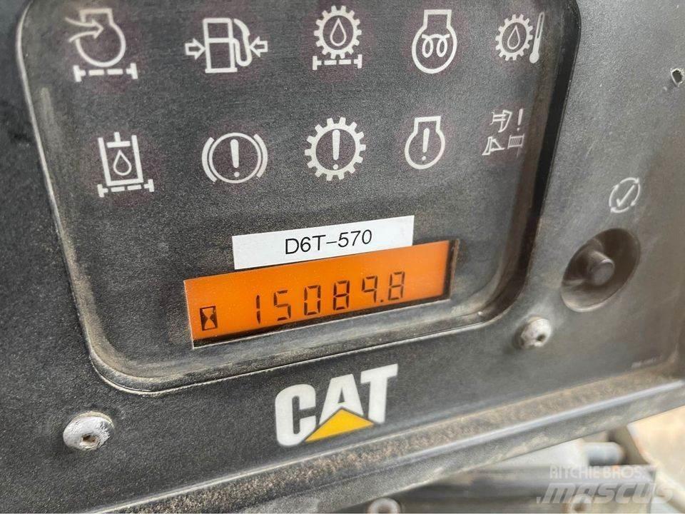 CAT D6T Buldožeri guseničari