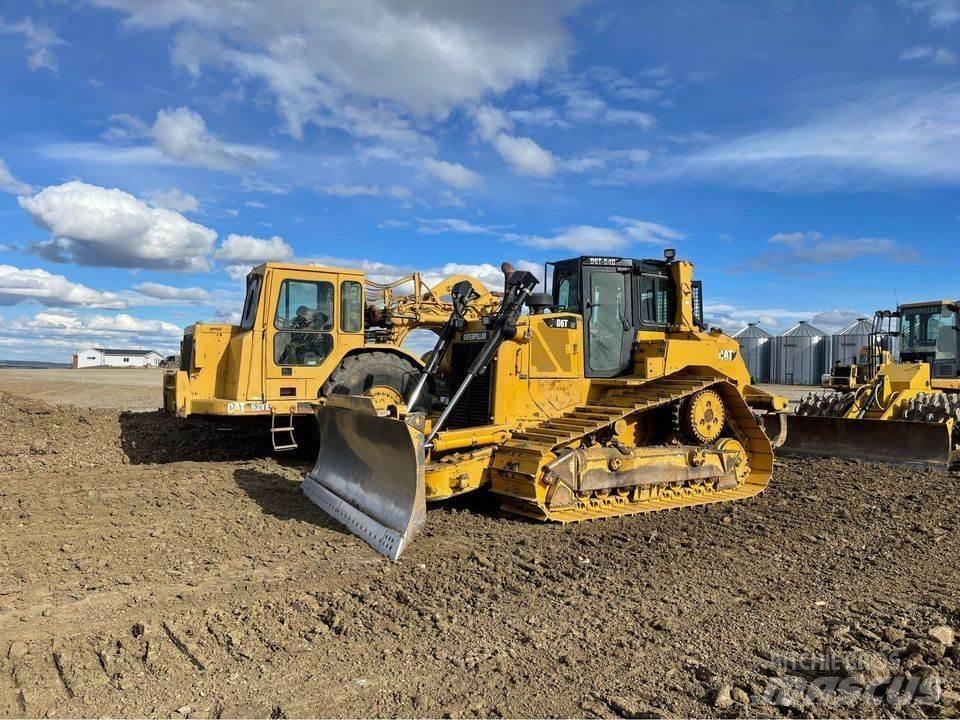 CAT D6T Buldožeri guseničari