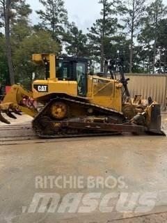 CAT D6T XL Buldožeri guseničari