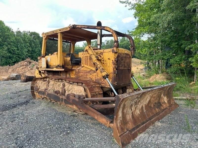 CAT D7F Buldožeri guseničari