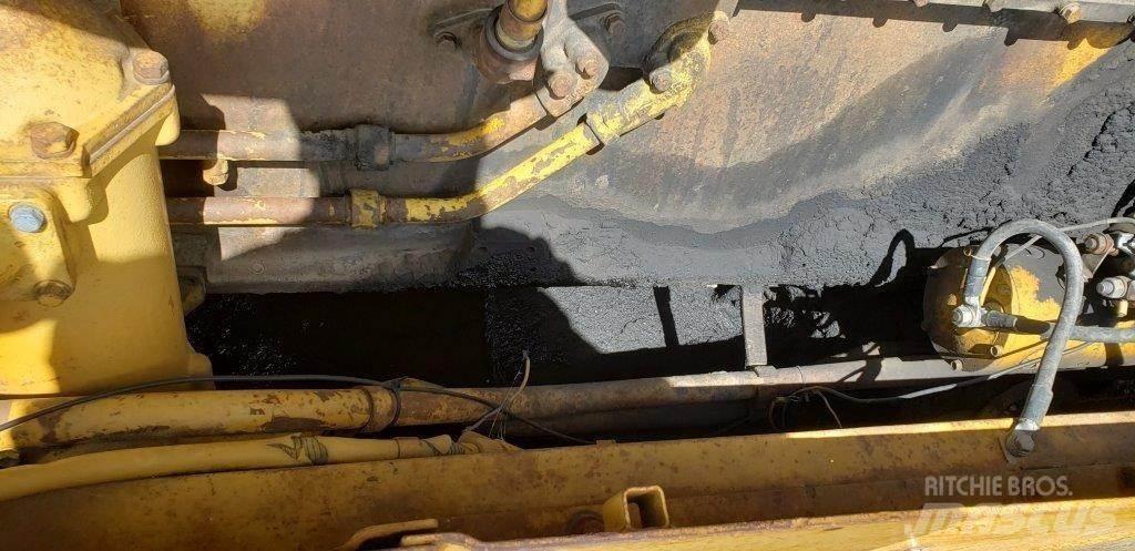 CAT D8H Buldožeri guseničari