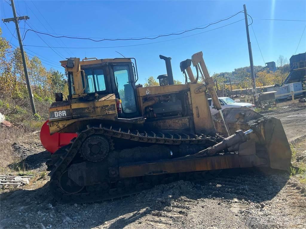 CAT D8R II Buldožeri guseničari