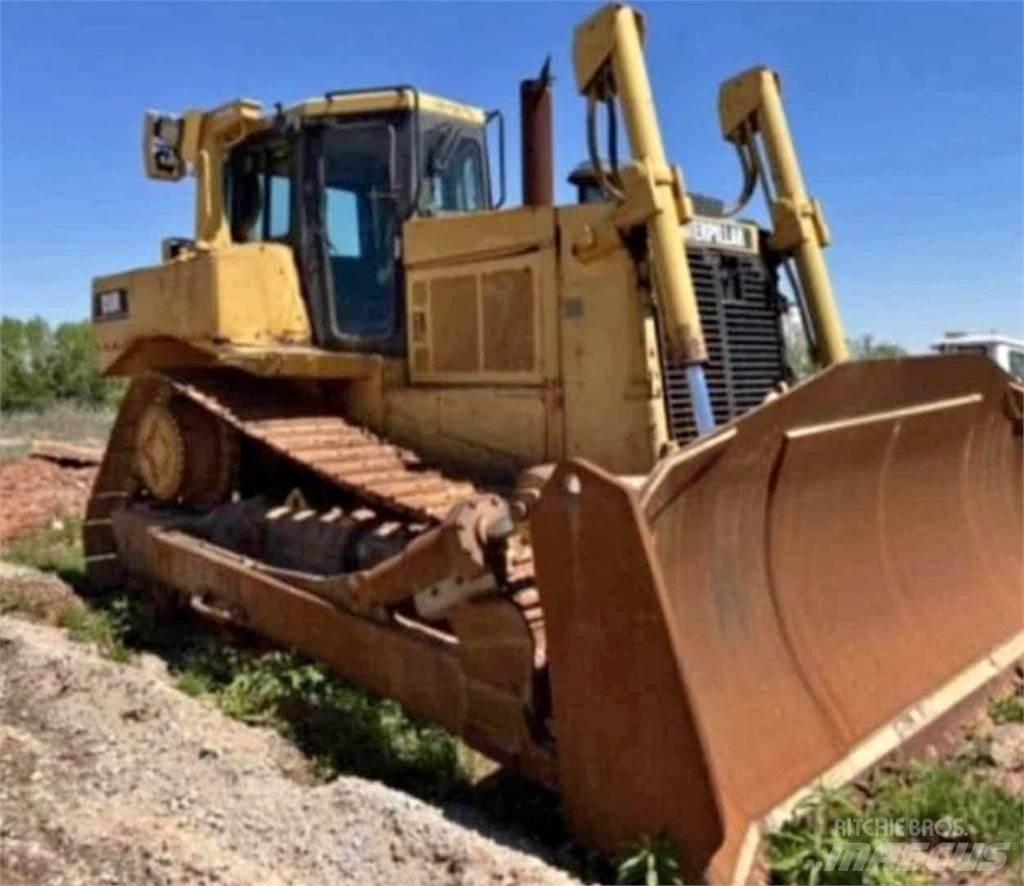 CAT D8R II Buldožeri guseničari