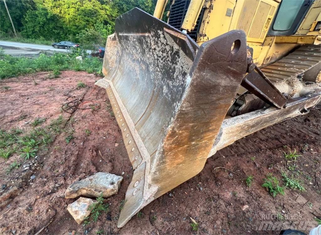 CAT D8R II Buldožeri guseničari