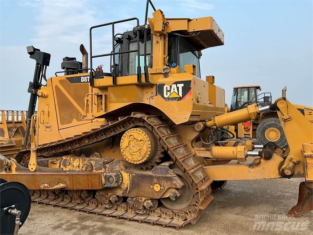 CAT D8T Buldožeri guseničari