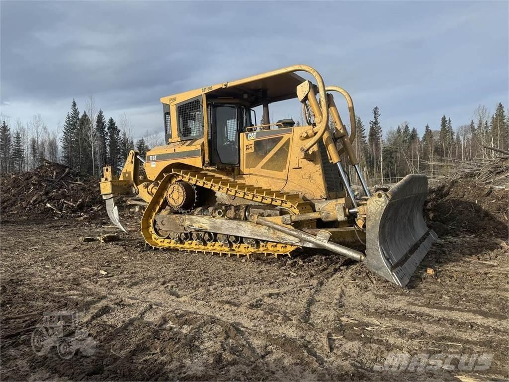 CAT D8T A Buldožeri guseničari