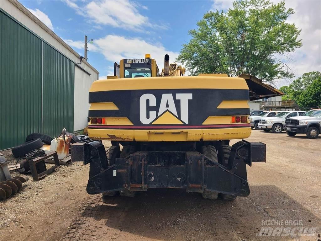 CAT M320 Bageri točkaši