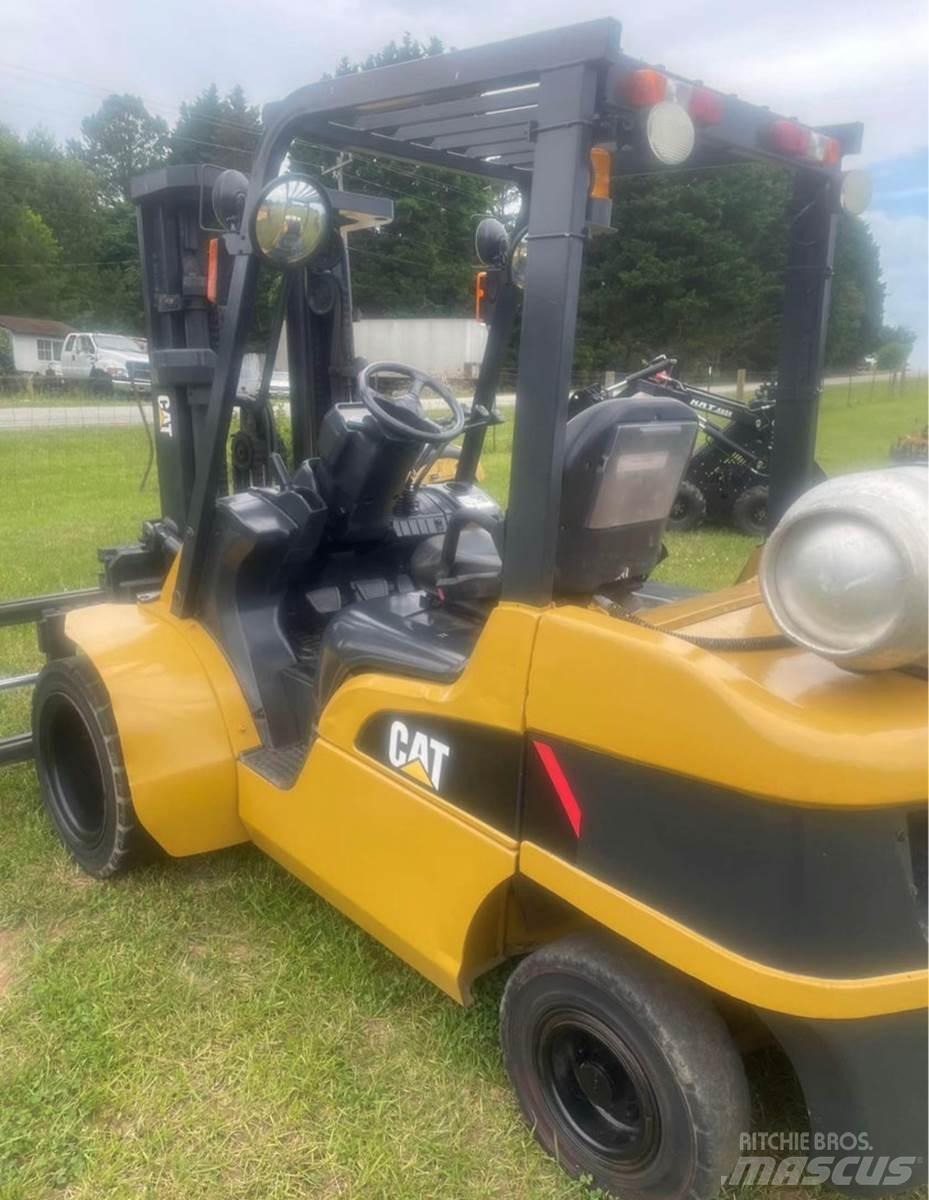 CAT P7000 Viljuškari - ostalo