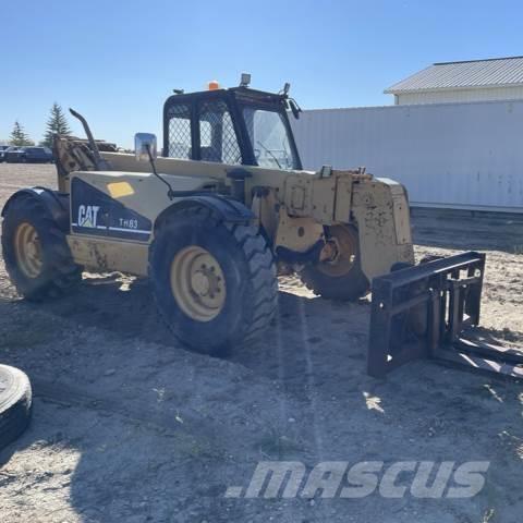 CAT TH83 Teleskopski viljuškari