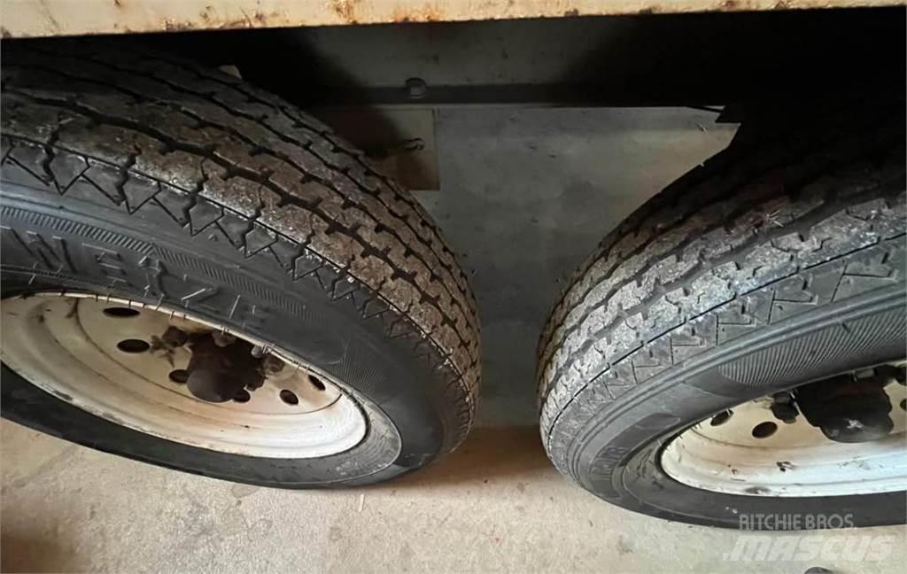 Finn BB302 Komunalna vozila za opštu namenu