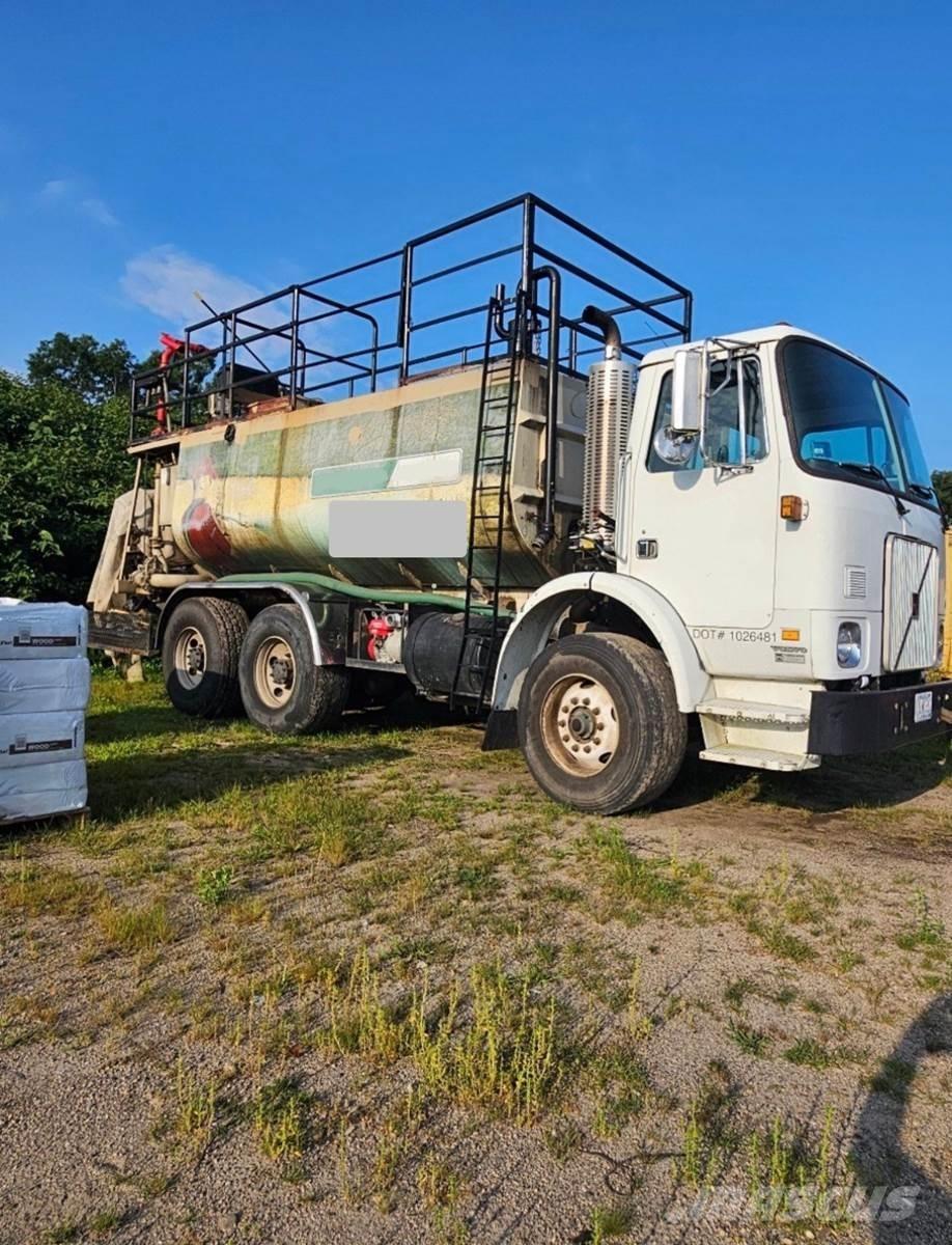 Finn T330 Prijemne košare, duvaljke i liftovi