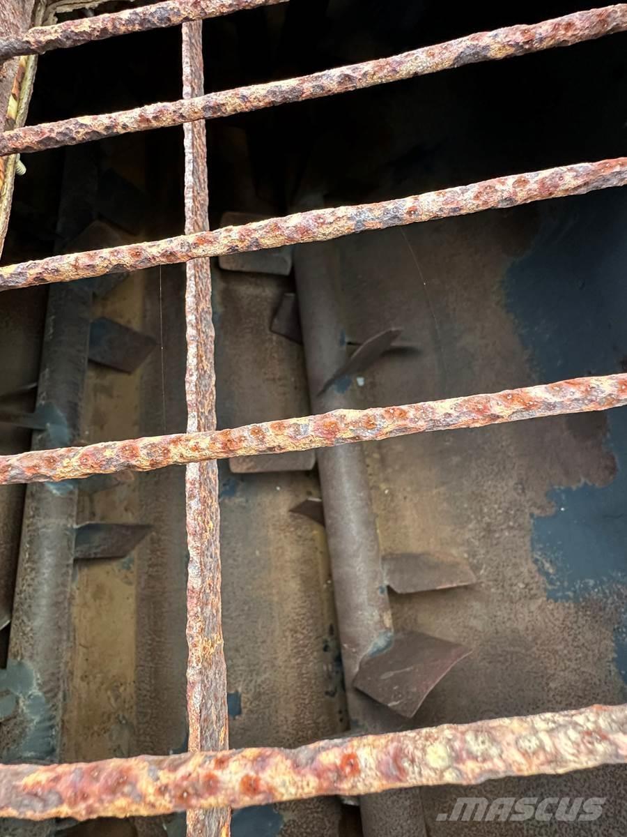 Finn T330 Prijemne košare, duvaljke i liftovi