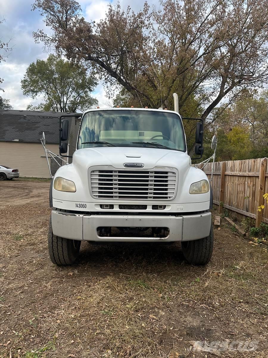 Finn T330 Prijemne košare, duvaljke i liftovi