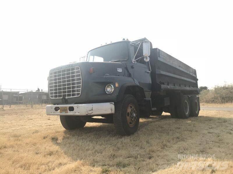 Ford 8000 Kiperi kamioni