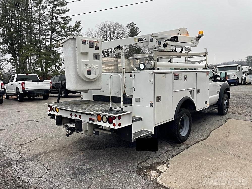 Ford F-450 Auto korpe