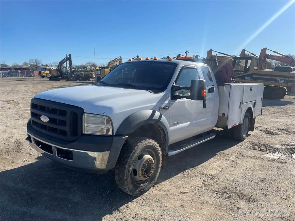Ford F-450 Komunalna vozila za opštu namenu