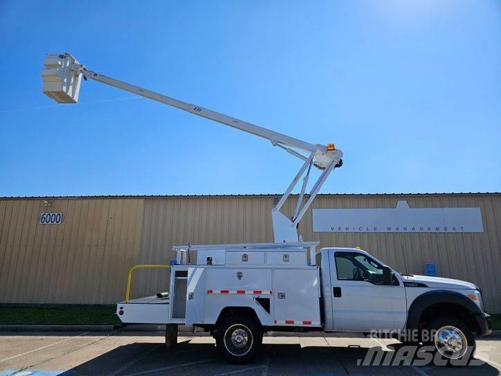 Ford F-450 Auto korpe