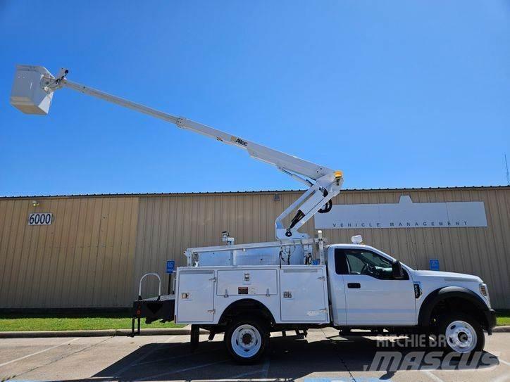 Ford F-450 Auto korpe
