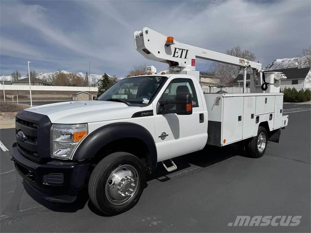 Ford F-450 Auto korpe