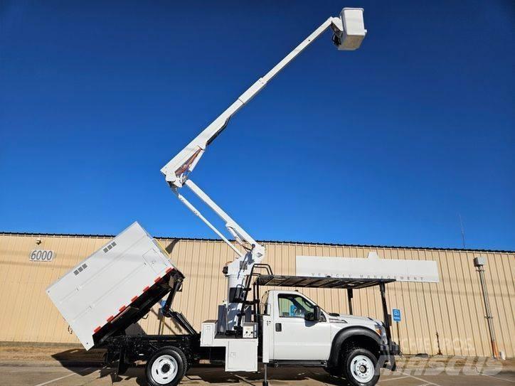 Ford F-550 Auto korpe