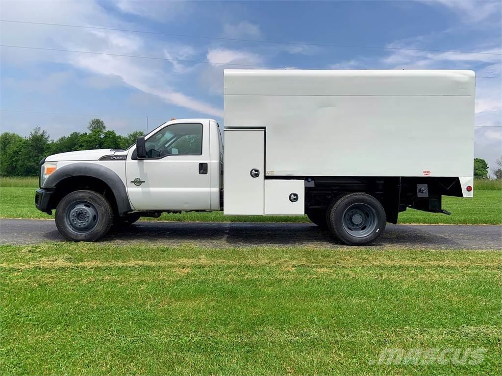 Ford F-550 Kamioni za piljevinu