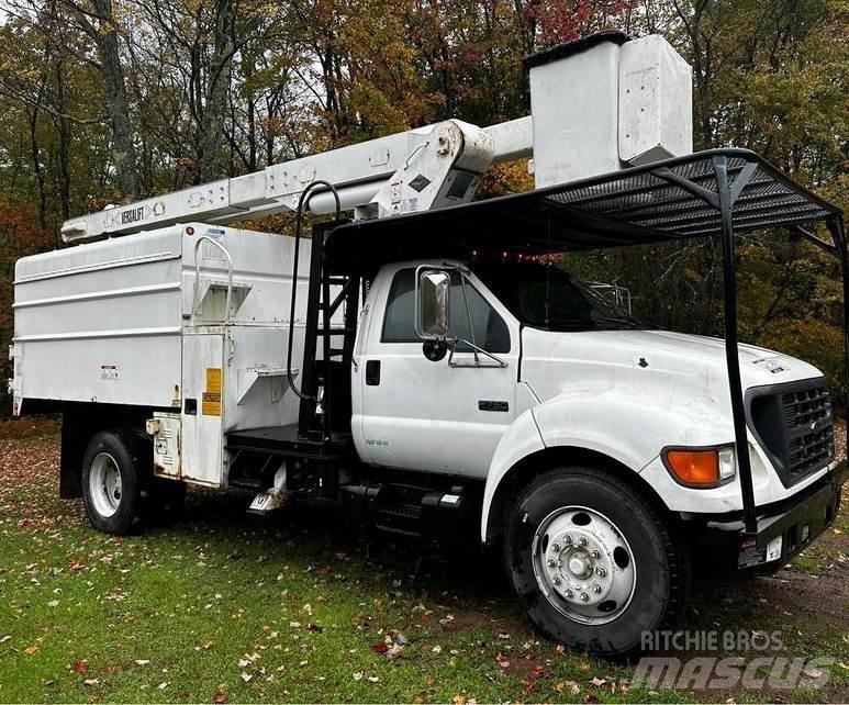 Ford F-750 Auto korpe