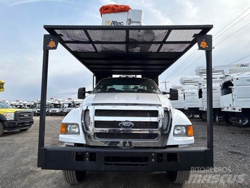 Ford F-750 Auto korpe
