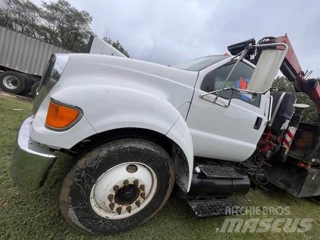 Ford F-750 Ostali kamioni