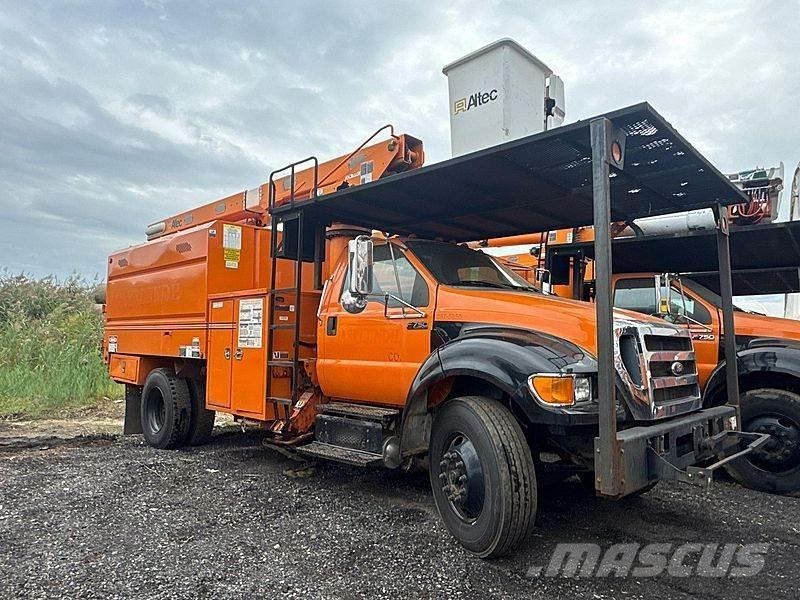 Ford F-750 Auto korpe