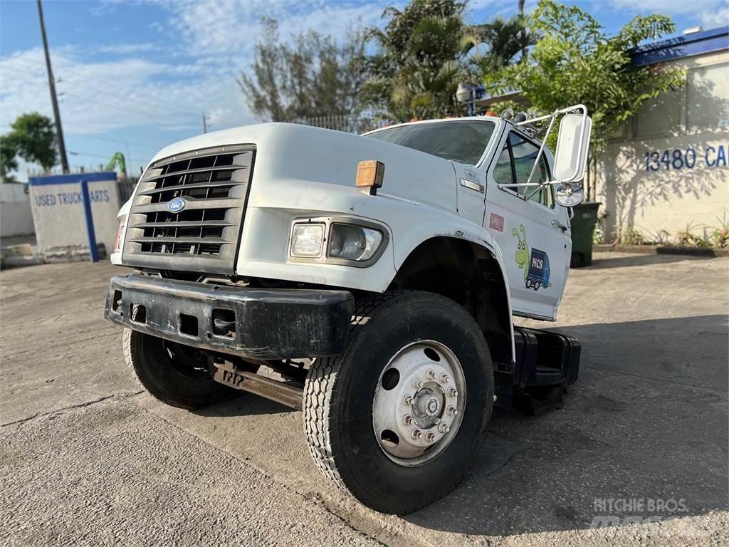 Ford F-800 Ostale kargo komponente