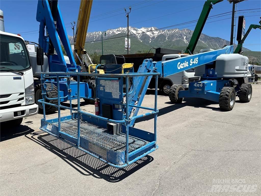 Genie S-45 Teleskopske podizne platforme