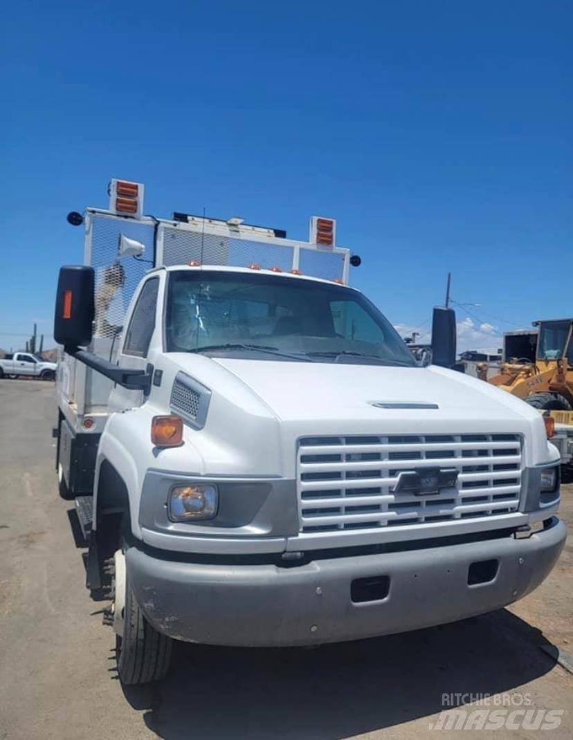 GMC 5500 Kamioni sa kranom