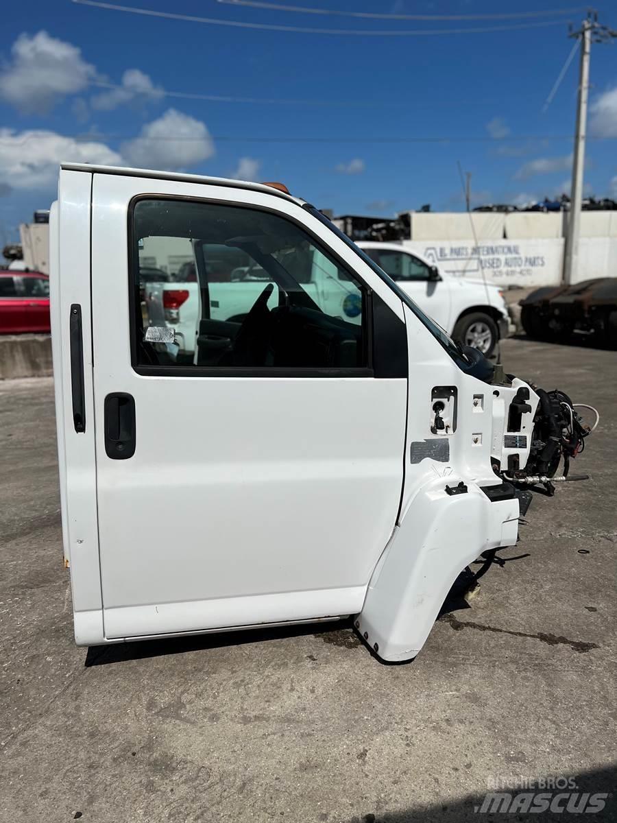 GMC C7500 Ostale kargo komponente