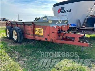 H&S 310 Rasturači đubriva