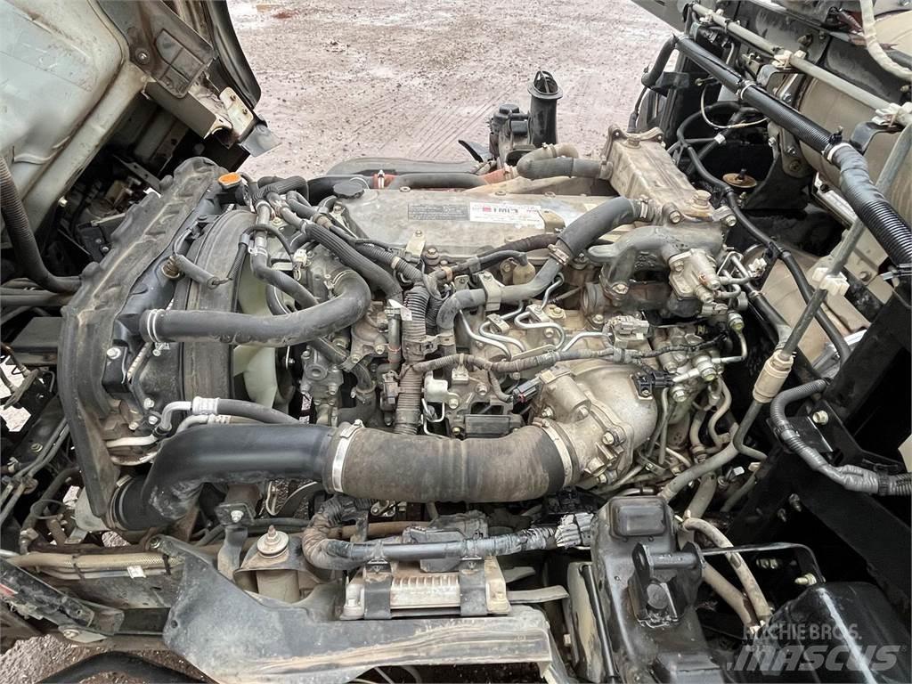 Isuzu NPR Mašine za čišćenje