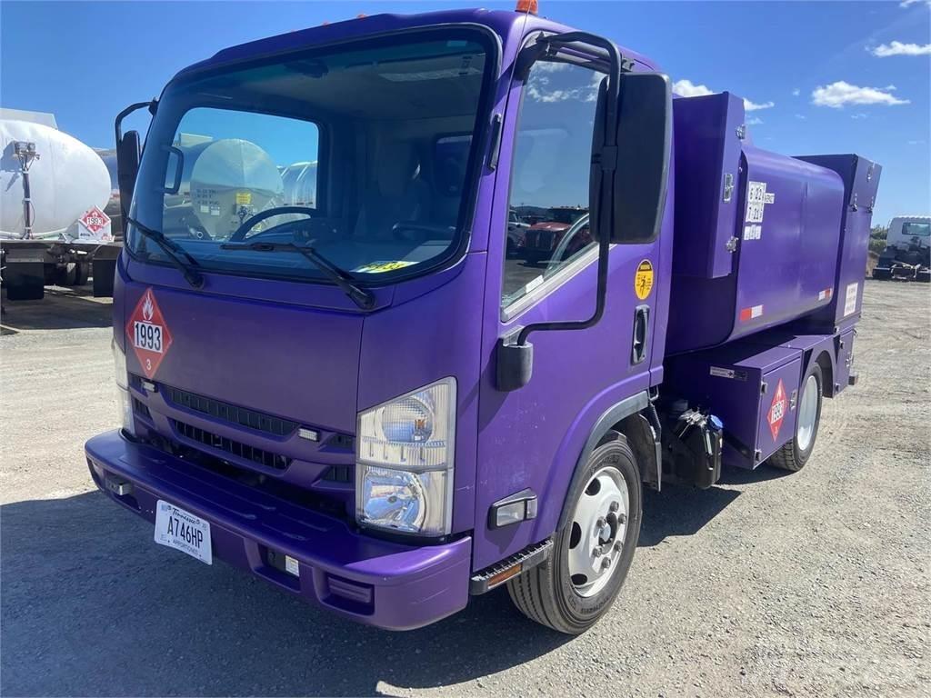 Isuzu NQR Kamioni cisterne