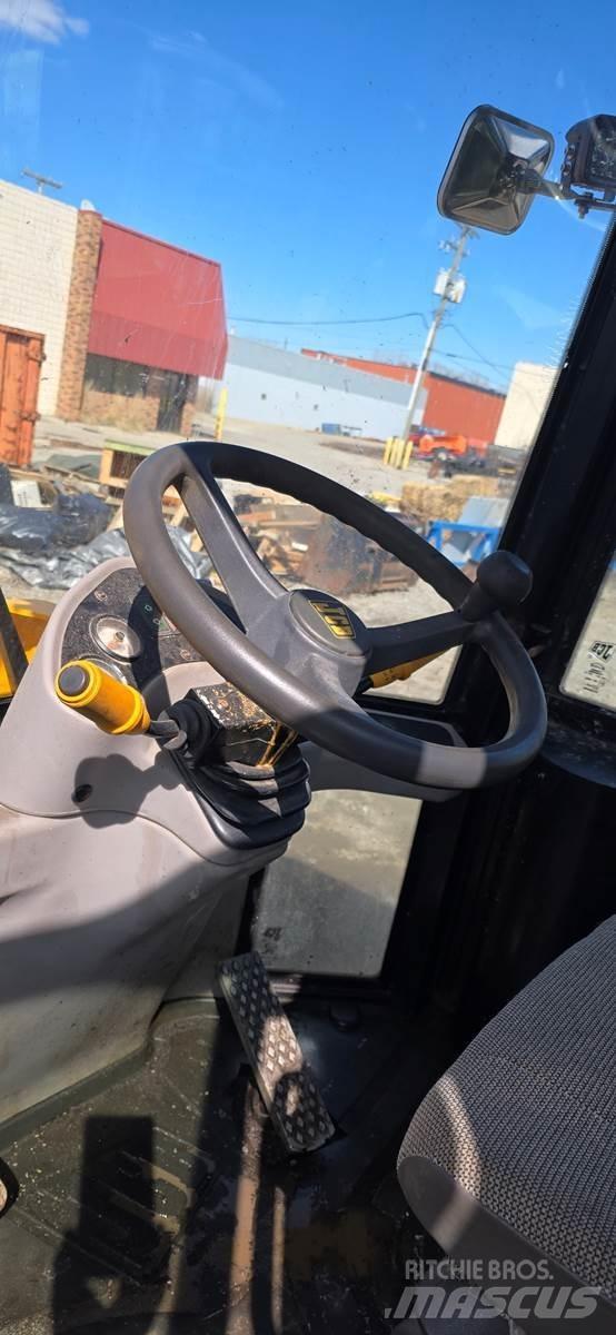 JCB 407 Utovarivači na točkove